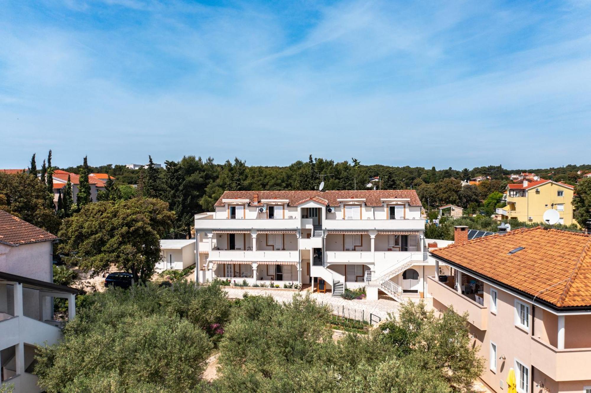 Apartments With A Parking Space Pakostane, Biograd - 22375 Экстерьер фото